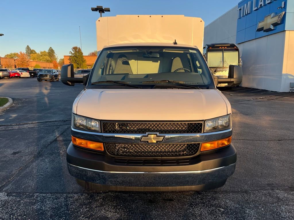 New 2025 Chevrolet Express 3500 w/ Power Convenience Package image 2