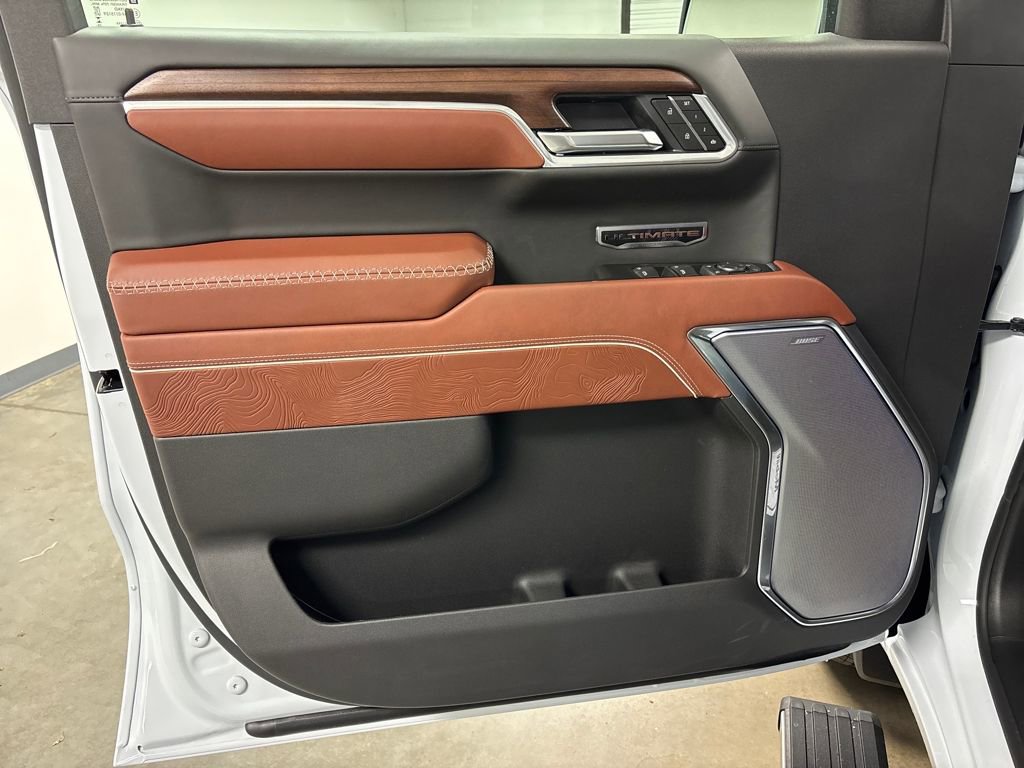 New 2026 GMC Sierra 1500 Denali Ultimate w/ LPO, Black Badging Package image 20