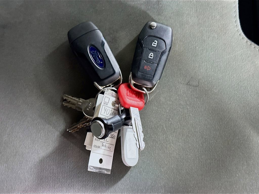 Used 2019 Ford F350 XL w/ Power Equipment Group image 35