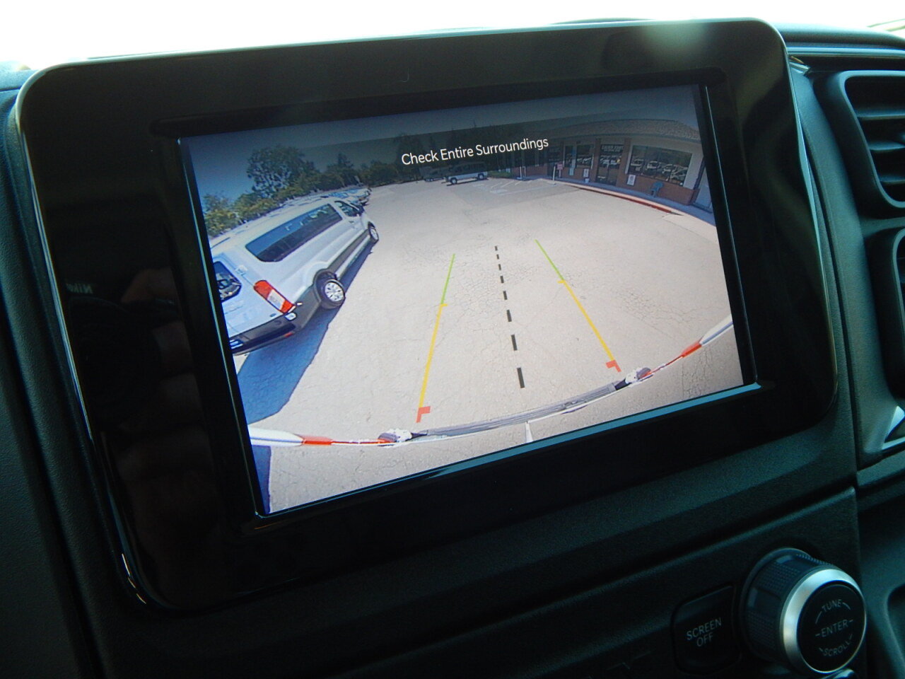 Used 2025 RAM ProMaster 2500 w/ U-Haul Equipment Group FWD image 24