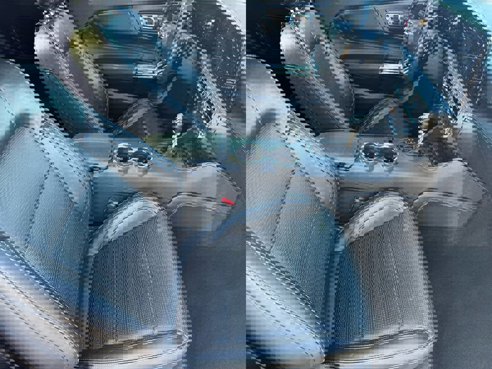 Used 2024 Ford Mustang GT Premium image 31