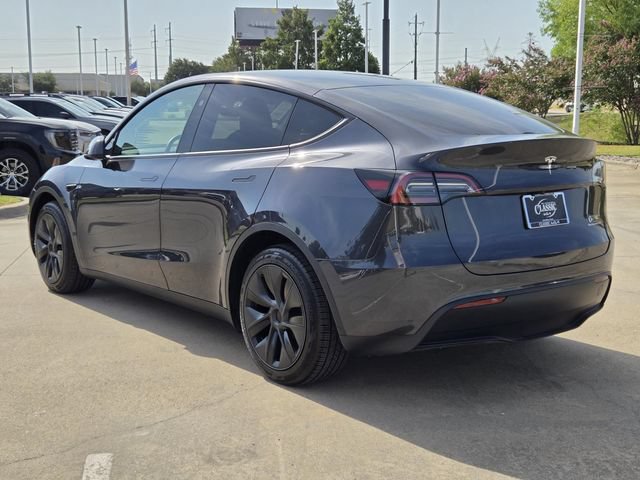 Used 2025 Tesla Model Y Long Range AWD/4WD image 4