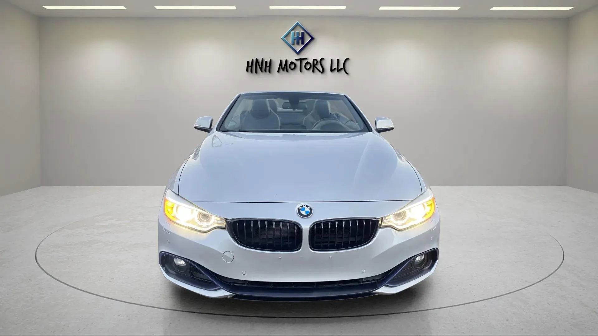 Used 2017 BMW 440i Convertible image 16