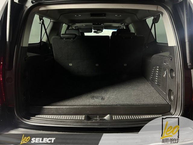 Used 2019 Chevrolet Suburban Premier AWD/4WD image 24