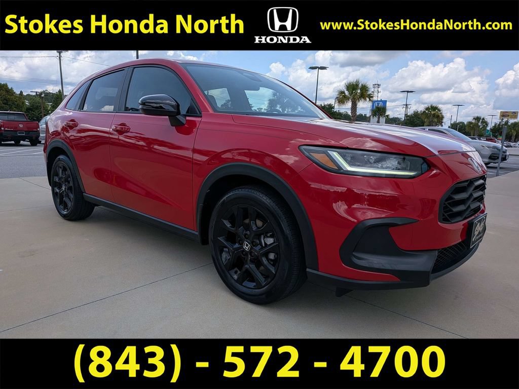 Used 2025 Honda HR-V Sport image 2
