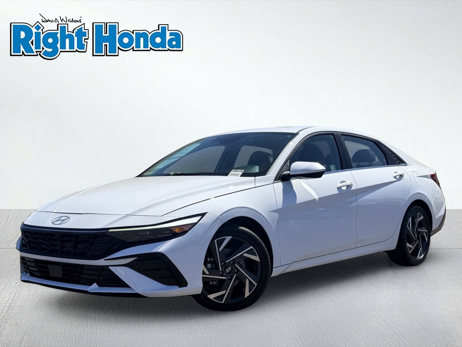 Used 2025 Hyundai Elantra SEL FWD video 2