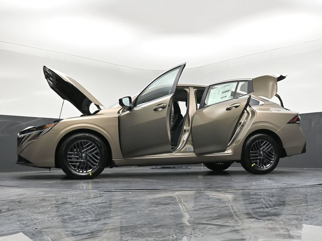 New 2026 Nissan Sentra SV w/ SV Convenience Package FWD image 36