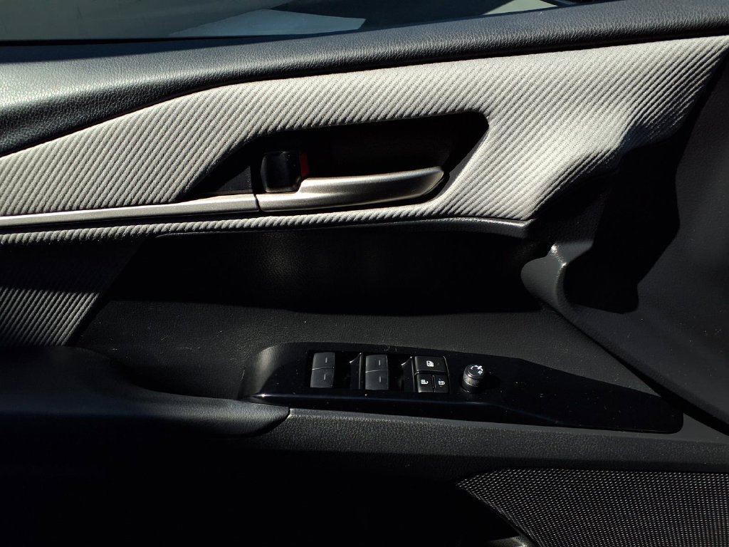 Certified 2025 Toyota Camry SE FWD image 20