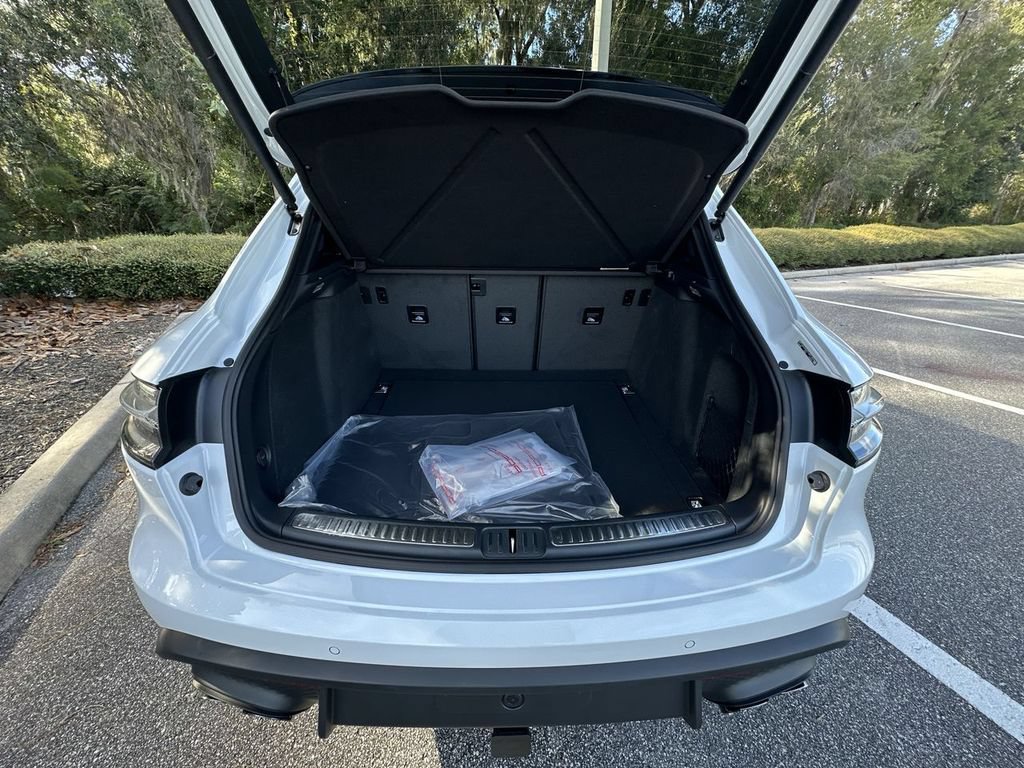 New 2026 Porsche Macan S AWD/4WD image 20