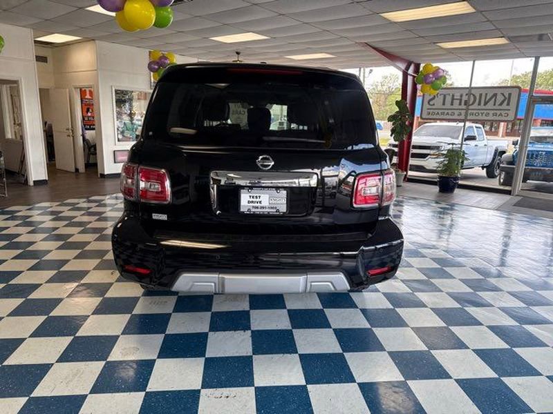Used 2018 Nissan Armada SL w/ Moonroof Package image 6
