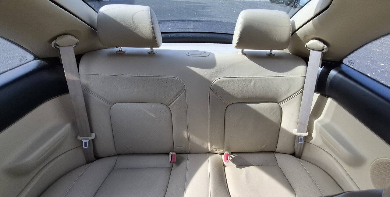 Used 2005 Volkswagen Beetle GLS FWD image 31