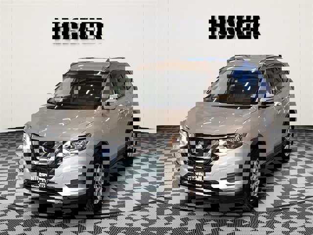 Used 2020 Nissan Rogue SV image 4