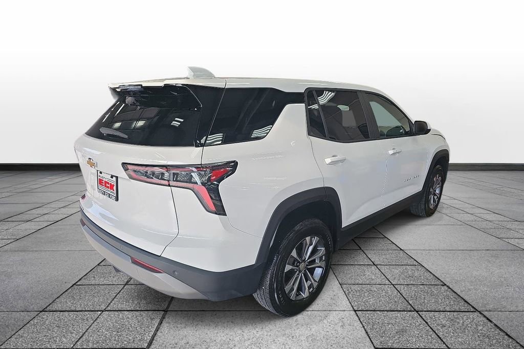 Used 2025 Chevrolet Equinox LT FWD image 5