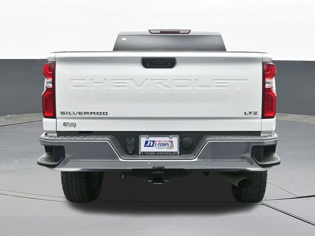 Used 2020 Chevrolet Silverado 2500 LTZ w/ Z71 Off-Road Package image 8