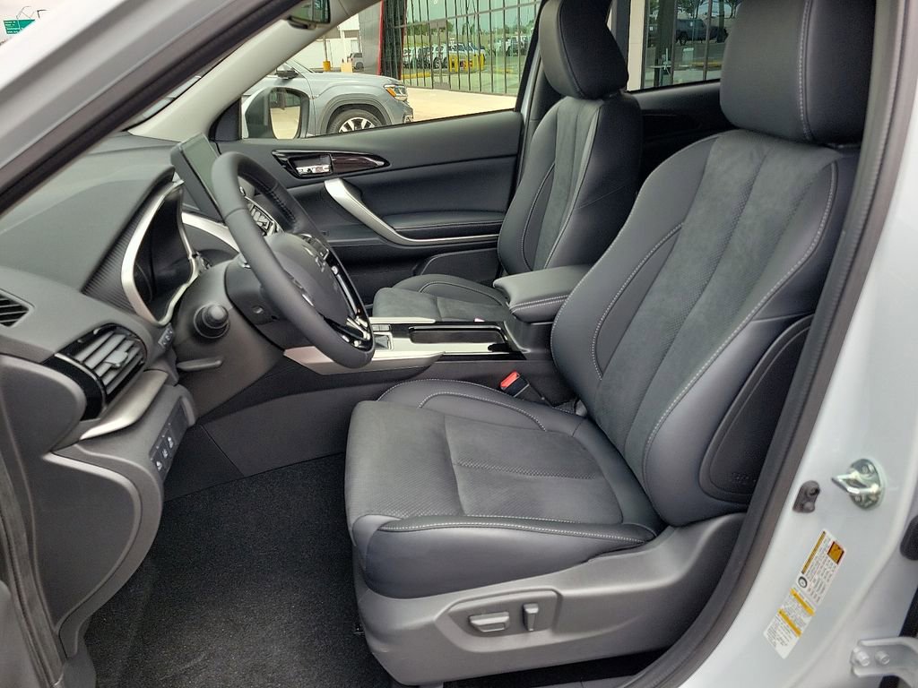 New 2025 Mitsubishi Eclipse Cross SE image 10