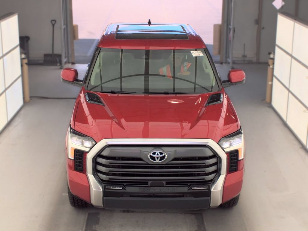 Used 2023 Toyota Tundra Limited AWD/4WD image 7