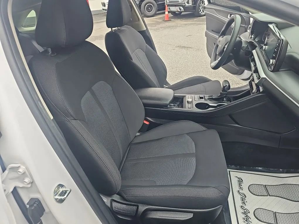 Used 2022 Kia K5 LXS image 18
