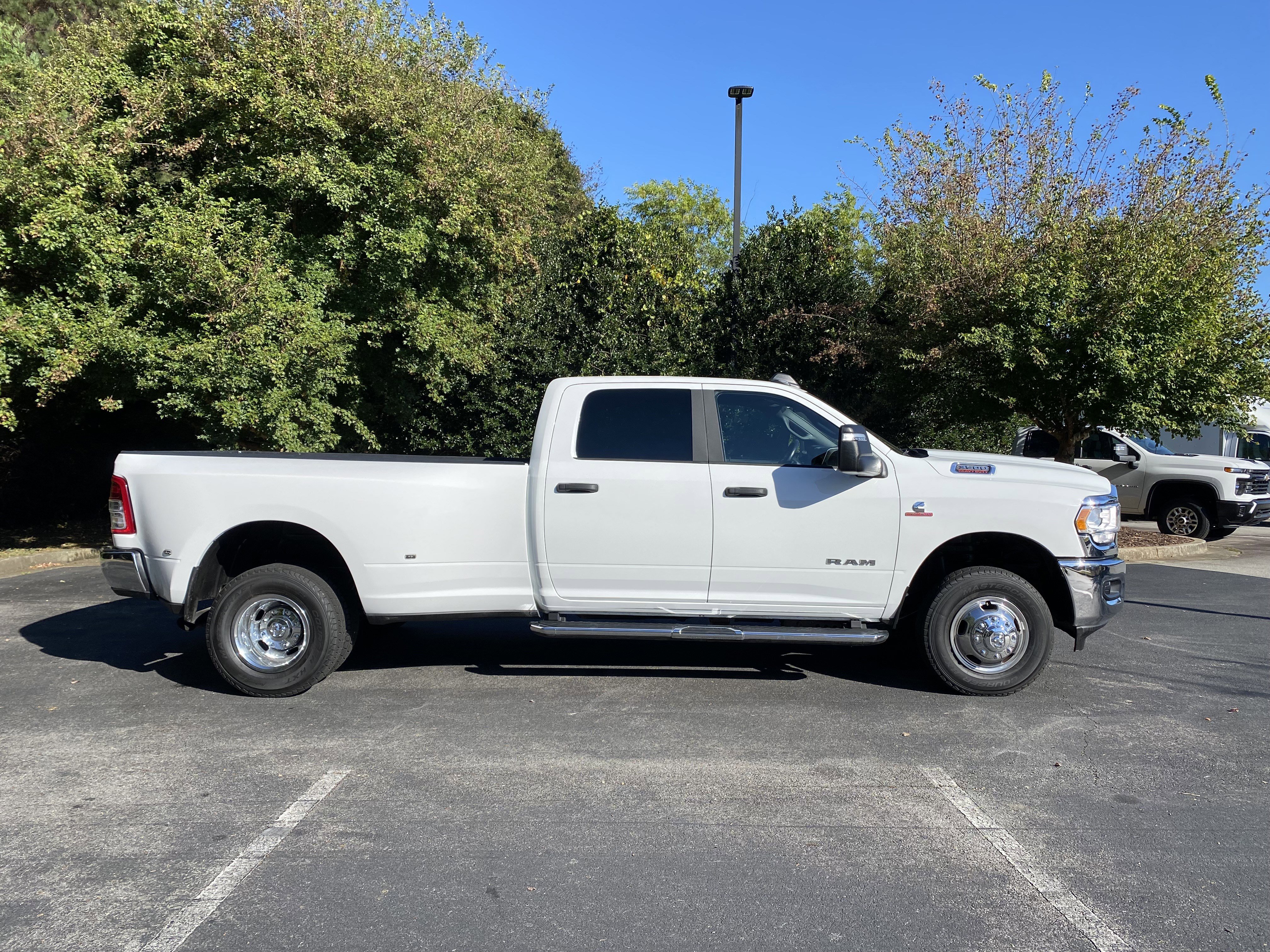 Used 2024 RAM 3500 Big Horn image 10