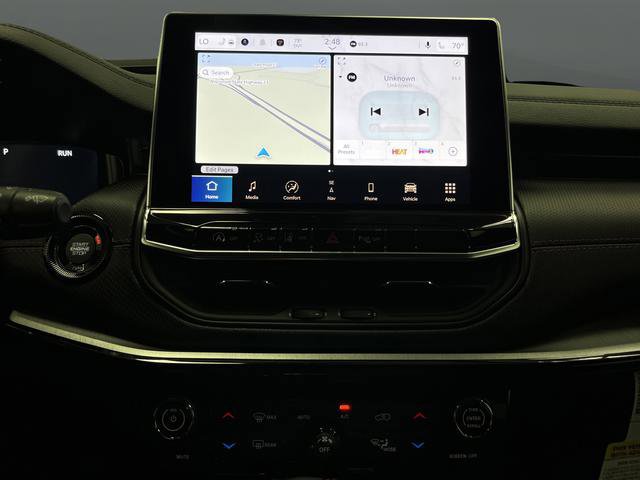 New 2026 Jeep Compass Trailhawk w/ Sun, Sound & Navigation Group image 9