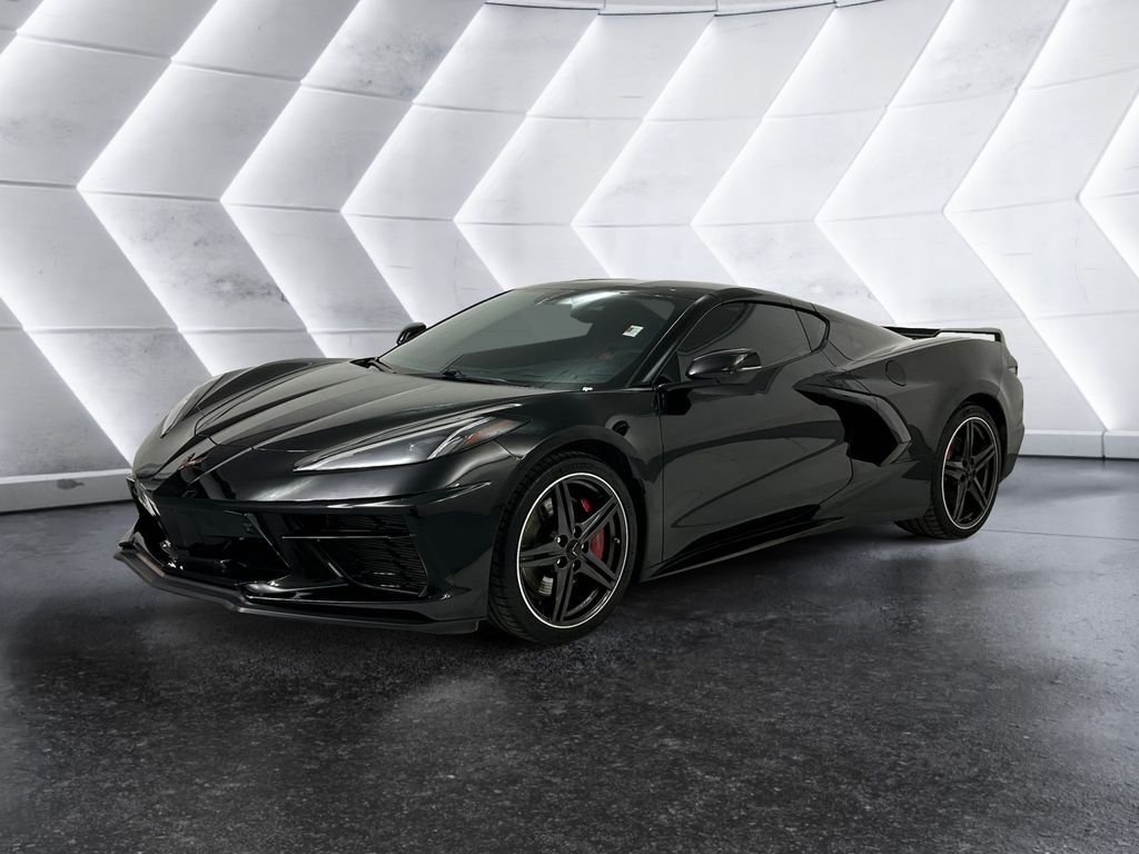 Used 2024 Chevrolet Corvette Stingray Preferred Cpe w/ Z51 Performance Package RWD image 3