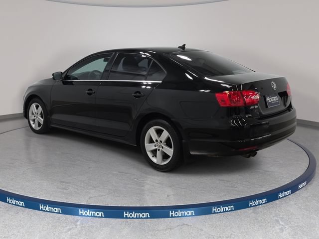 Used 2012 Volkswagen Jetta TDI FWD image 8