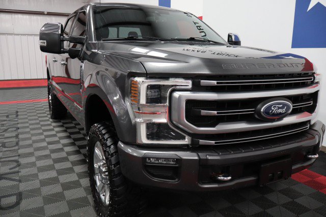Used 2020 Ford F250 Platinum w/ FX4 Off-Road Package AWD/4WD image 15