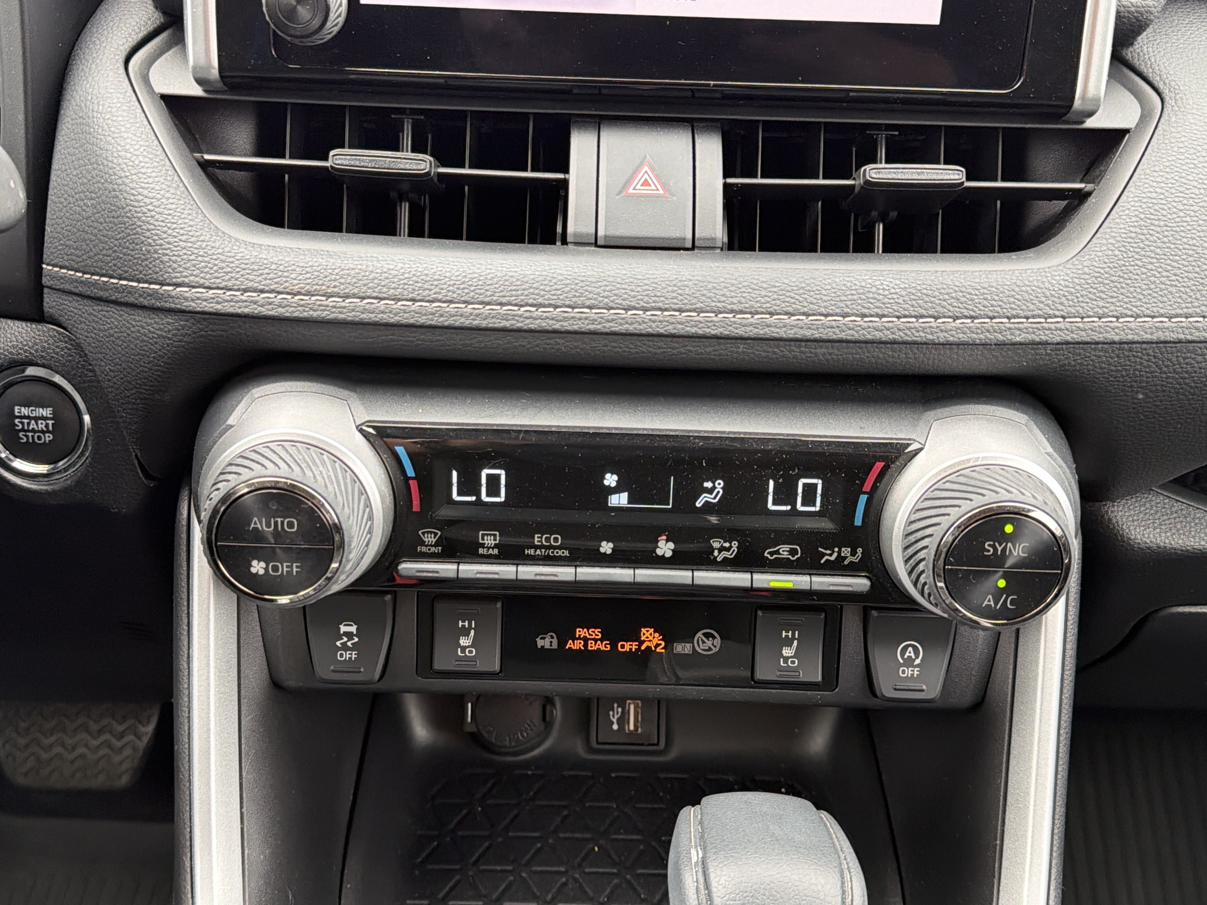 Used 2023 Toyota RAV4 XLE w/ Convenience Package AWD/4WD image 21