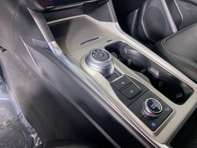 Used 2022 Ford Explorer Limited w/ Hybrid Equipment Group 310A AWD/4WD image 17