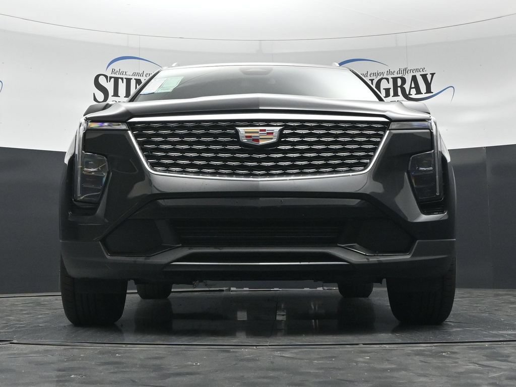 Used 2024 Cadillac XT4 Premium Luxury FWD image 30