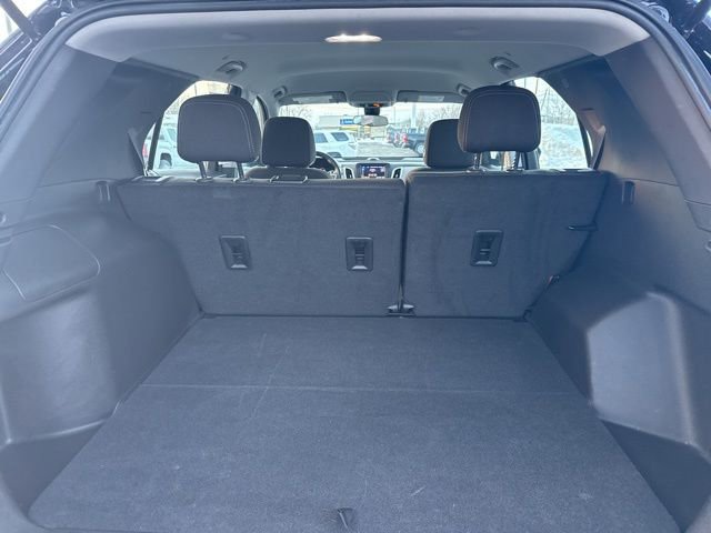 Used 2023 Chevrolet Equinox LS image 29
