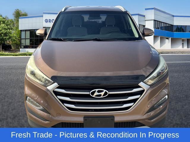 Used 2017 Hyundai Tucson Sport w/ Cargo Package AWD/4WD image 9