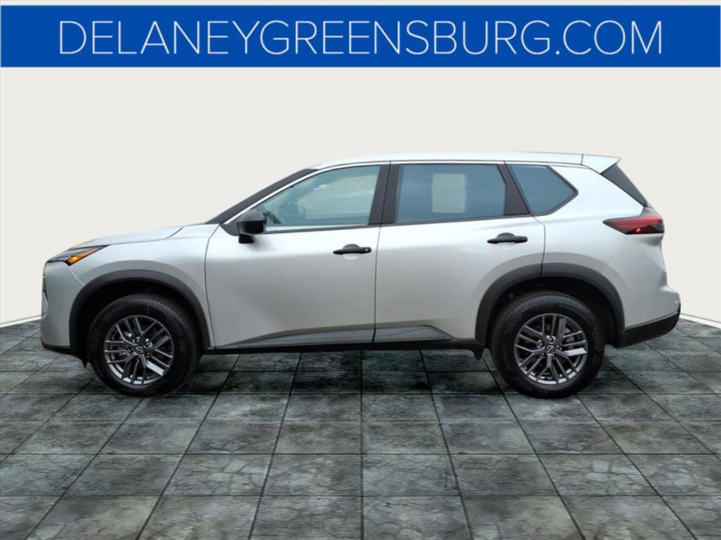 Certified 2025 Nissan Rogue S image 6