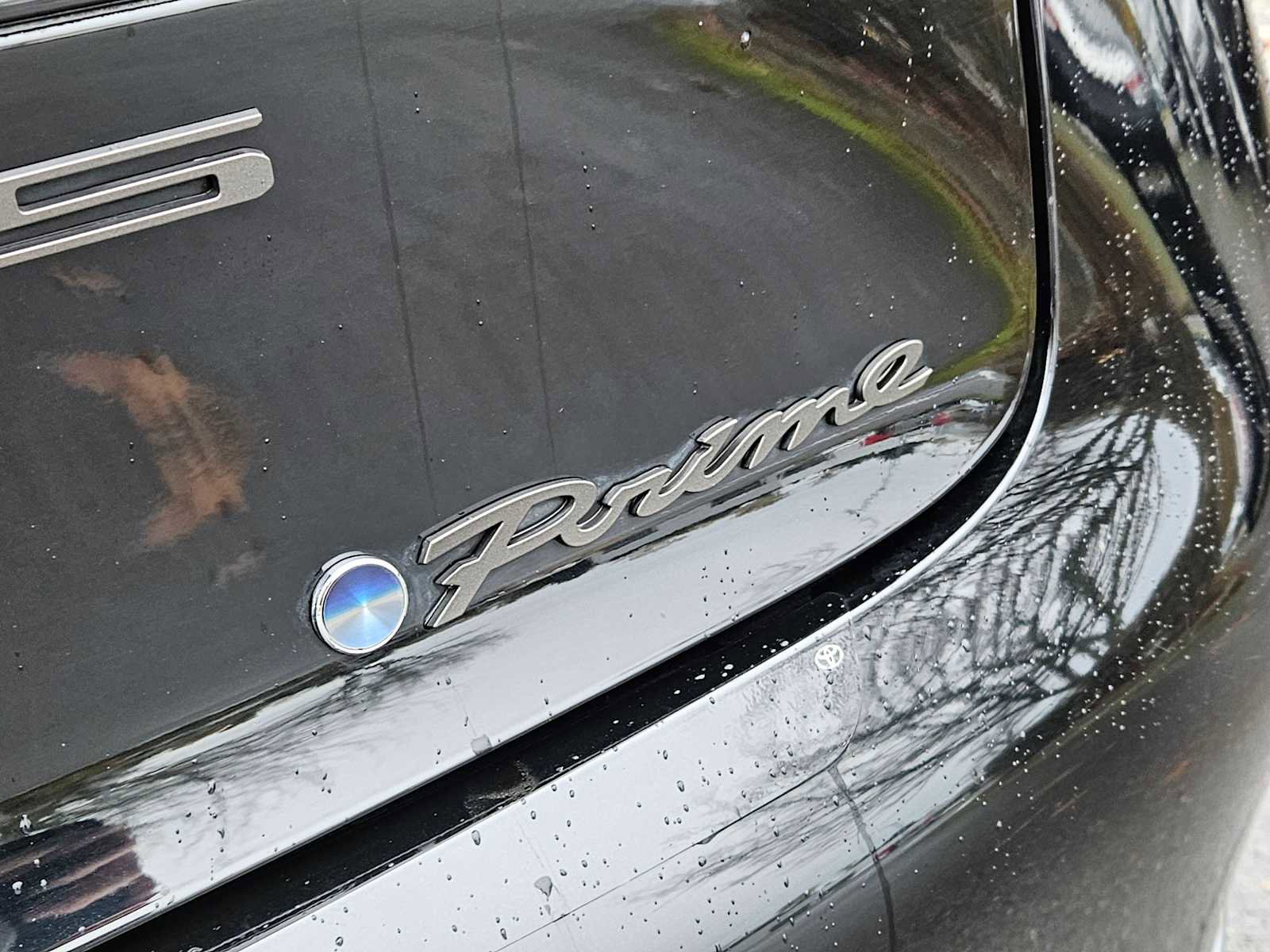 Used 2024 Toyota Prius Prime image 17
