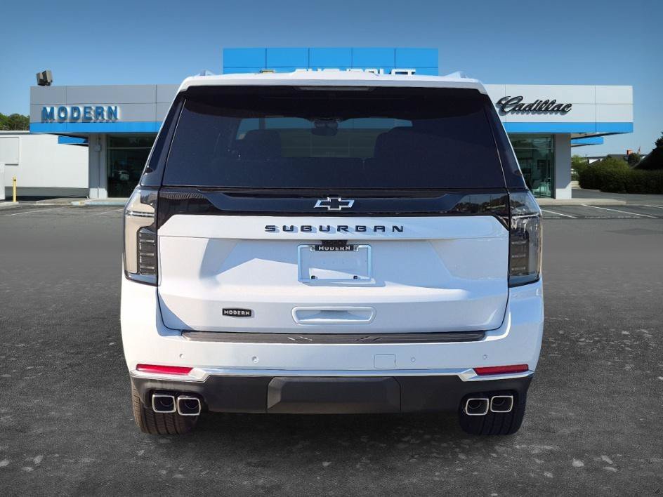 New 2026 Chevrolet Suburban High Country AWD/4WD image 4