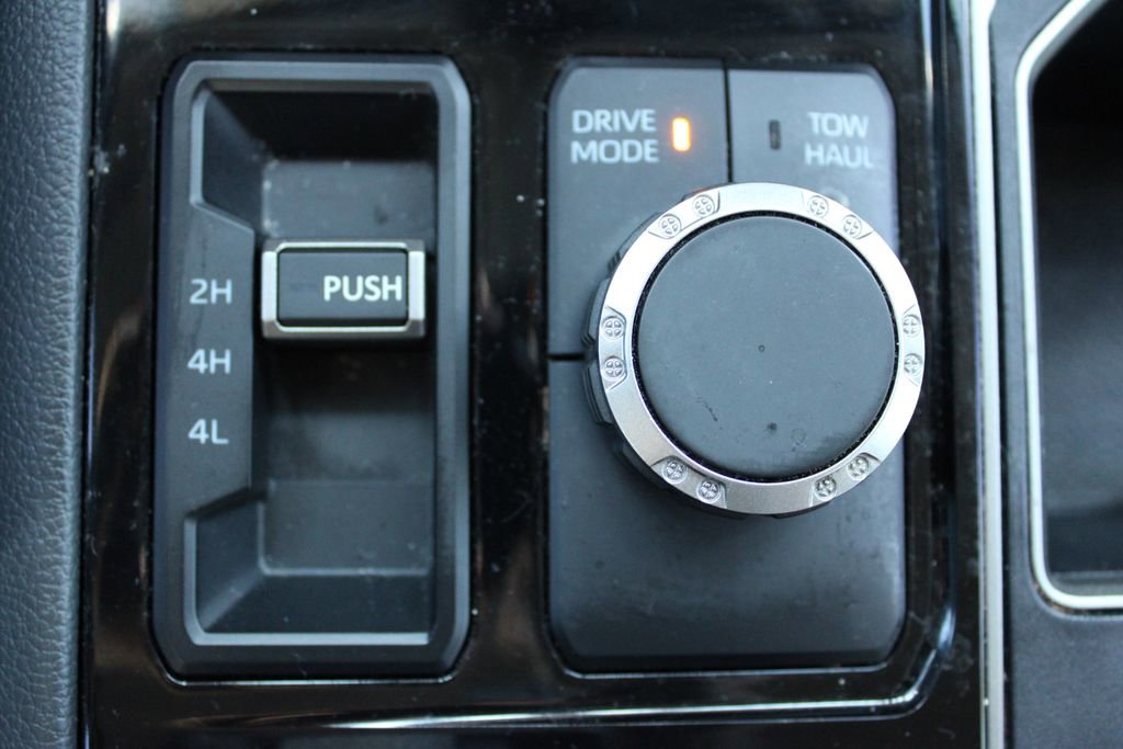 Used 2022 Toyota Tundra Limited image 30