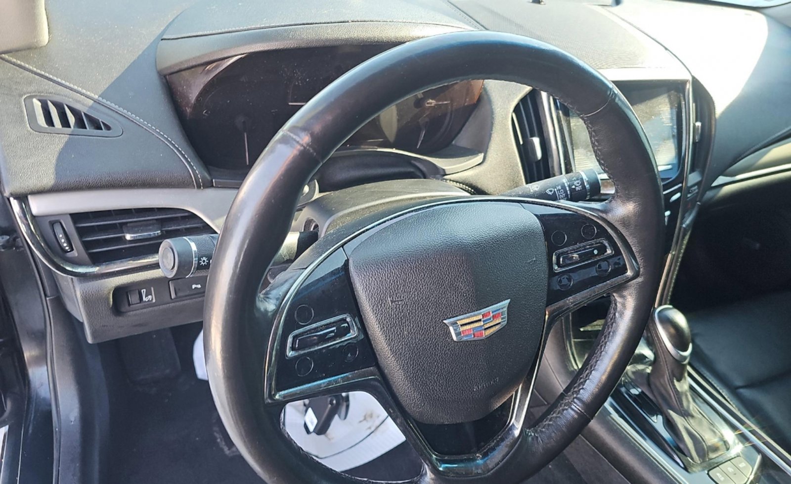 Used 2016 Cadillac ATS Luxury w/ Sun And Sound Package image 10