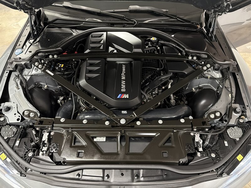 Used 2022 BMW M3 w/ M Carbon Exterior Package RWD image 27