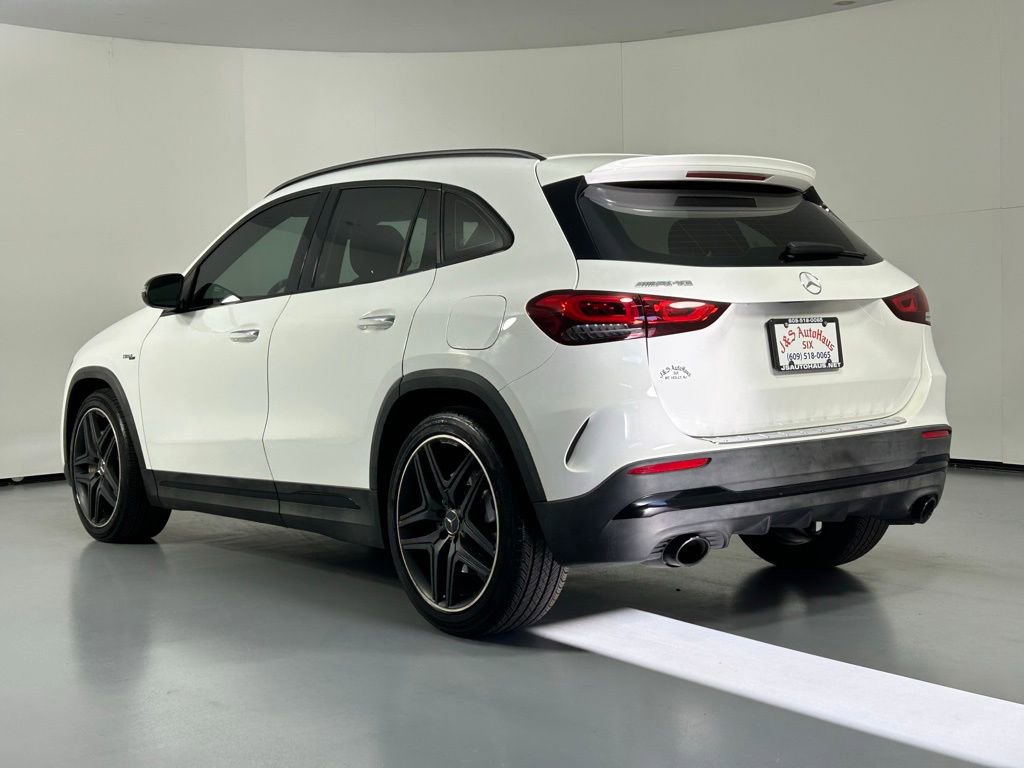 Used 2021 Mercedes-Benz GLA 35 AMG 4MATIC w/ Premium Package image 5