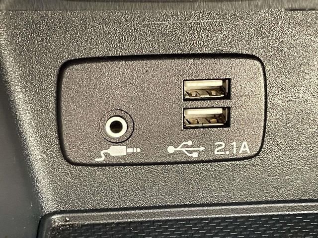 Used 2021 Subaru Forester Limited w/ Popular Package #3 image 32