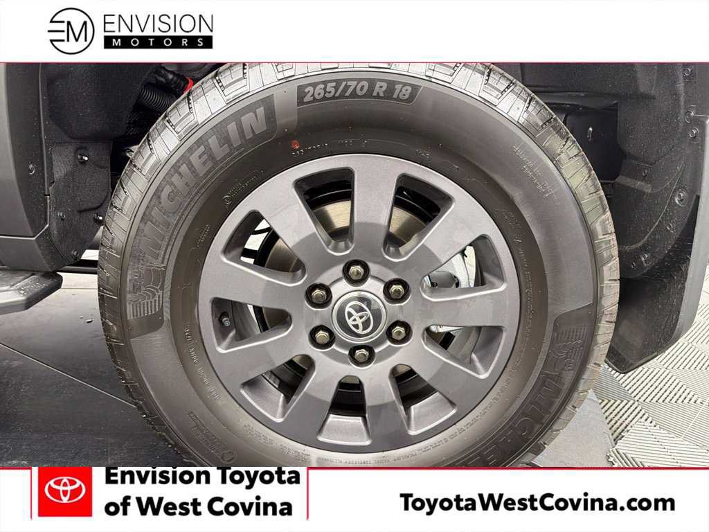 Used 2027 Toyota Land Cruiser AWD/4WD image 16