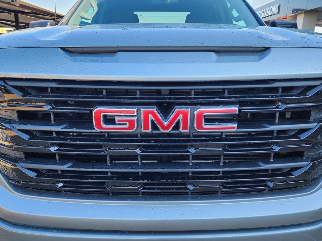 New 2026 GMC Sierra 1500 Elevation image 10