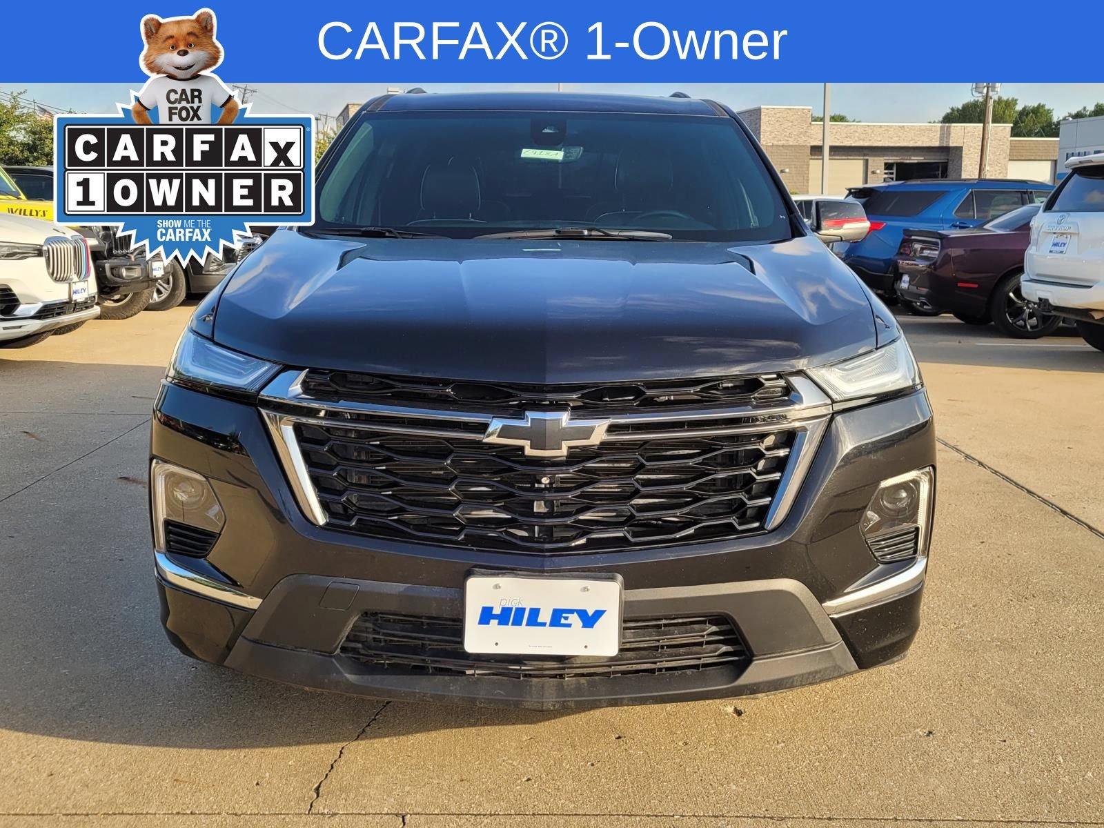 Used 2023 Chevrolet Traverse Premier w/ Redline Edition FWD video 2