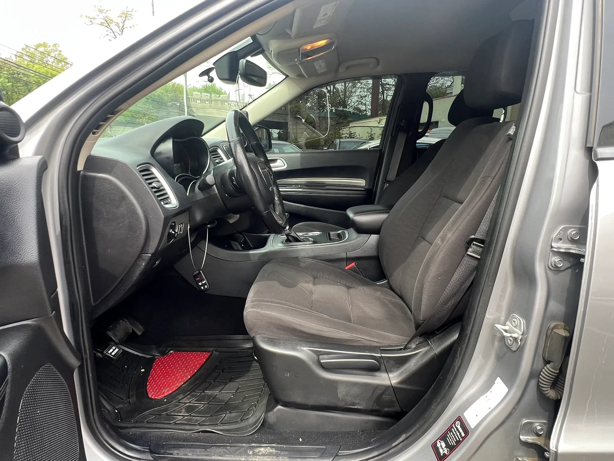 Used 2019 Dodge Durango SXT w/ 3rd Row Seating Group AWD/4WD image 26