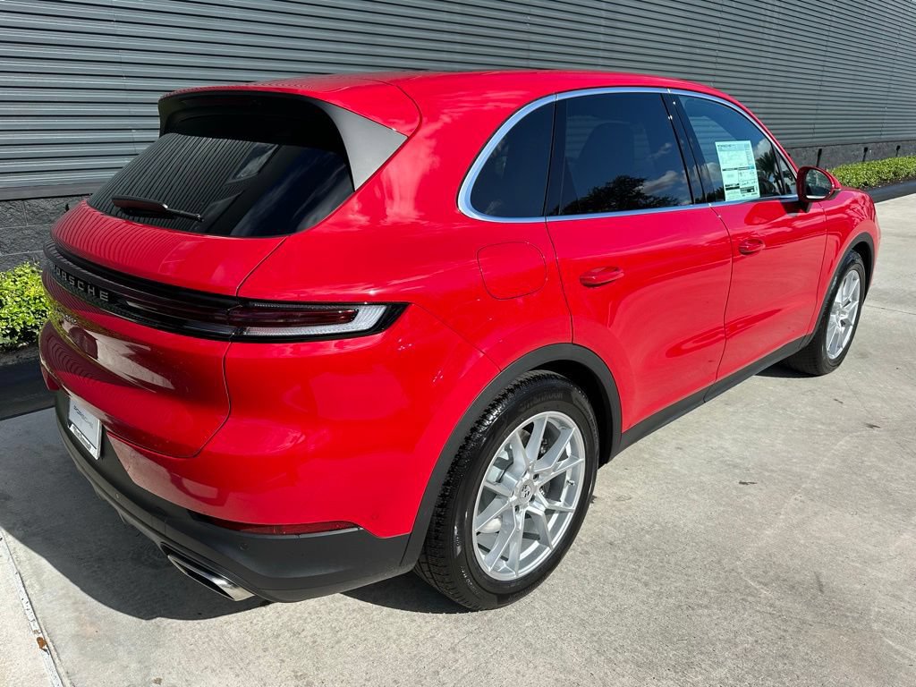 Certified 2026 Porsche Cayenne AWD/4WD image 9