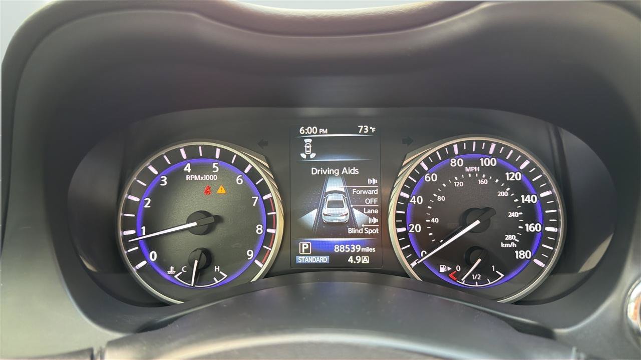 Used 2017 INFINITI Q60 Red Sport 400 RWD image 26