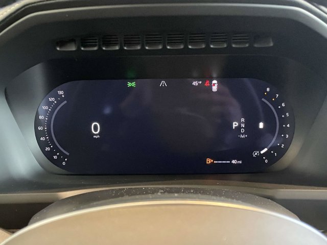 New 2026 Volvo XC90 B6 Plus w/ Protection Package Premier AWD/4WD image 44