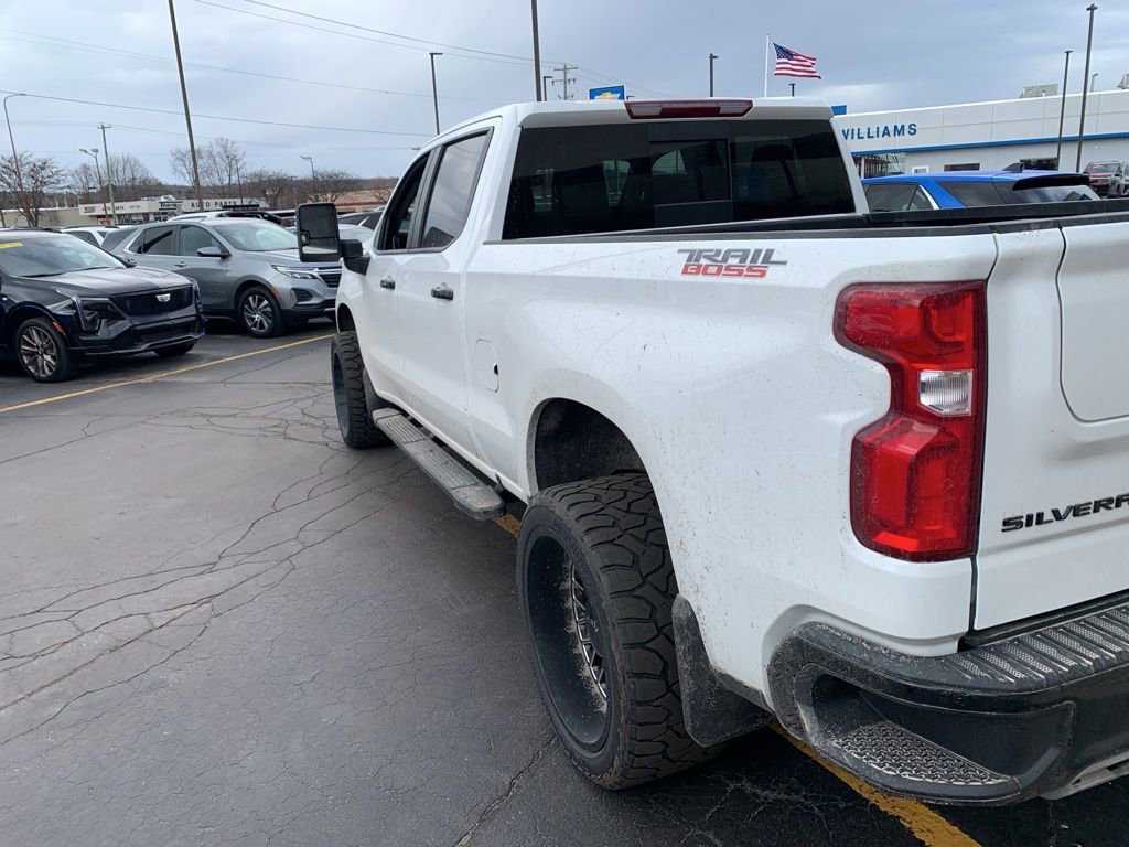 Used 2025 Chevrolet Silverado 1500 LT Trail Boss w/ Convenience Package II image 6