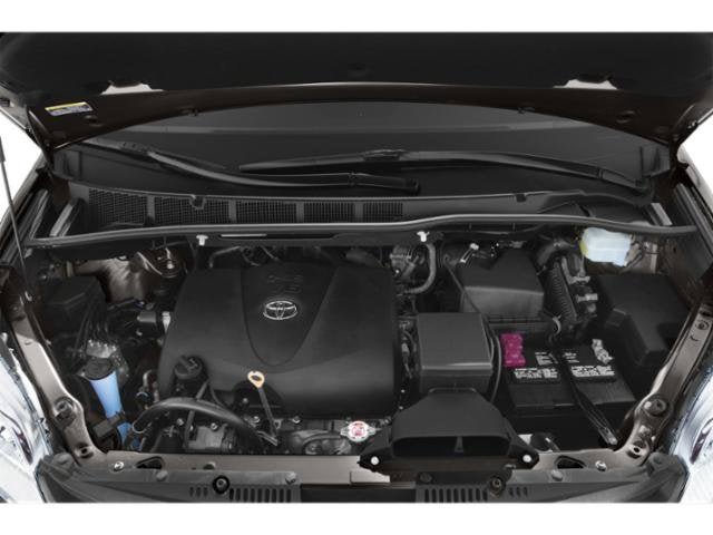 Used 2019 Toyota Sienna XLE w/ XLE Navigation Package AWD/4WD image 16