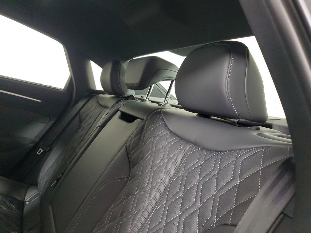 New 2026 Audi A6 Prestige image 12