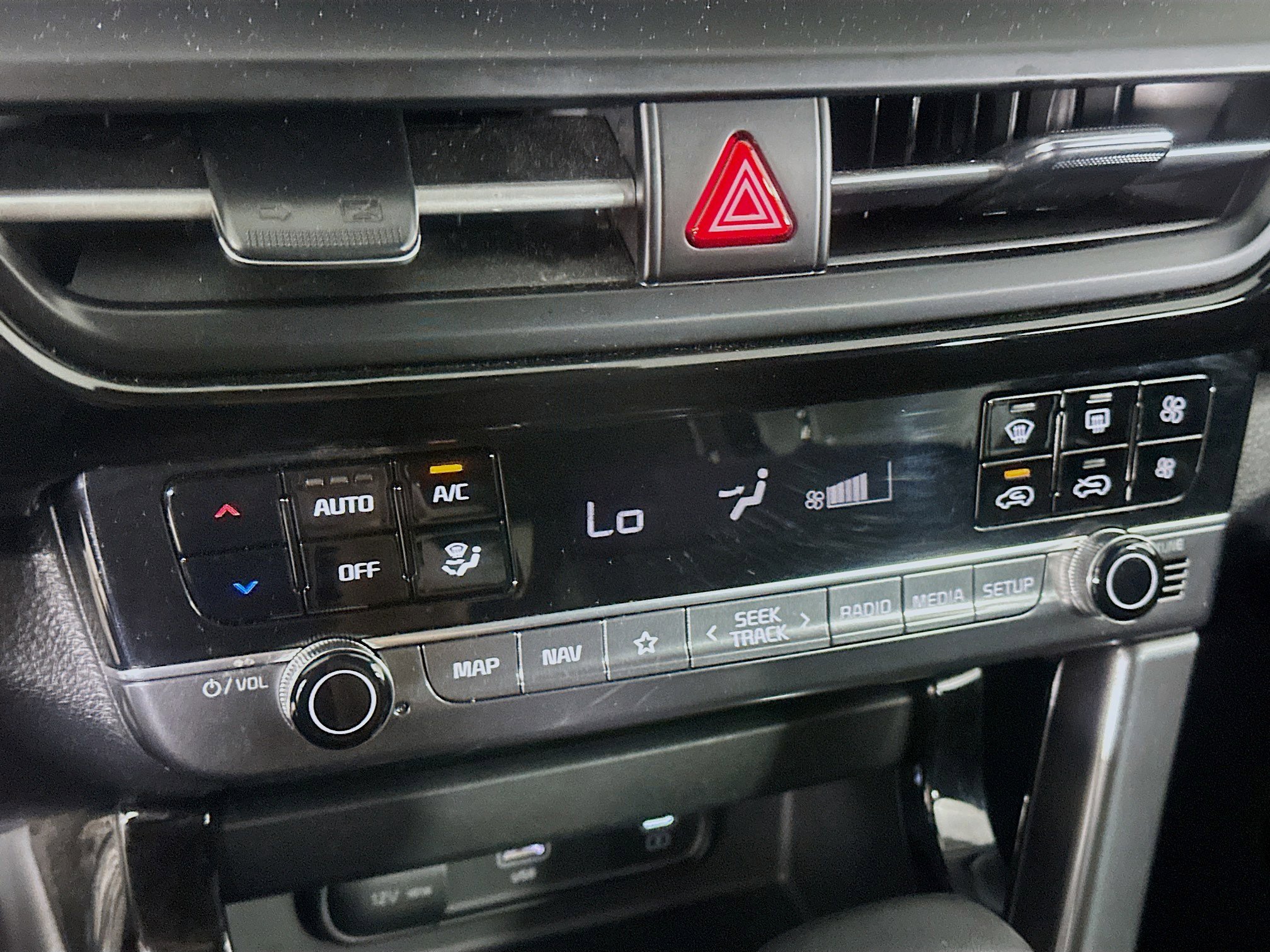 Used 2025 Kia Seltos S FWD image 24